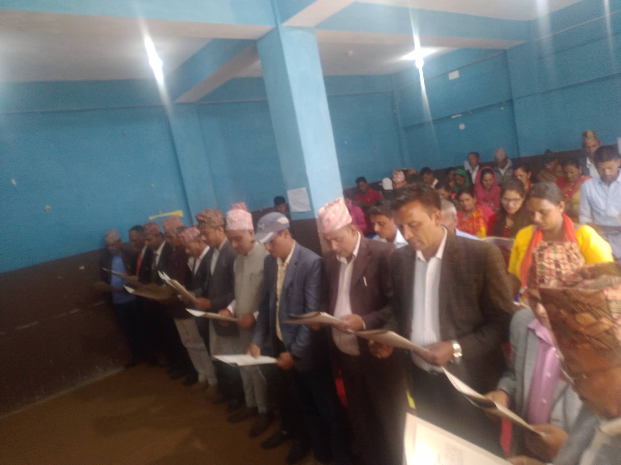 दशरथचन्दका वडा अध्यक्ष र सदस्यहरुले लिए शपथ,मिलेर काम गर्न मेयर जोशीको निर्देशन